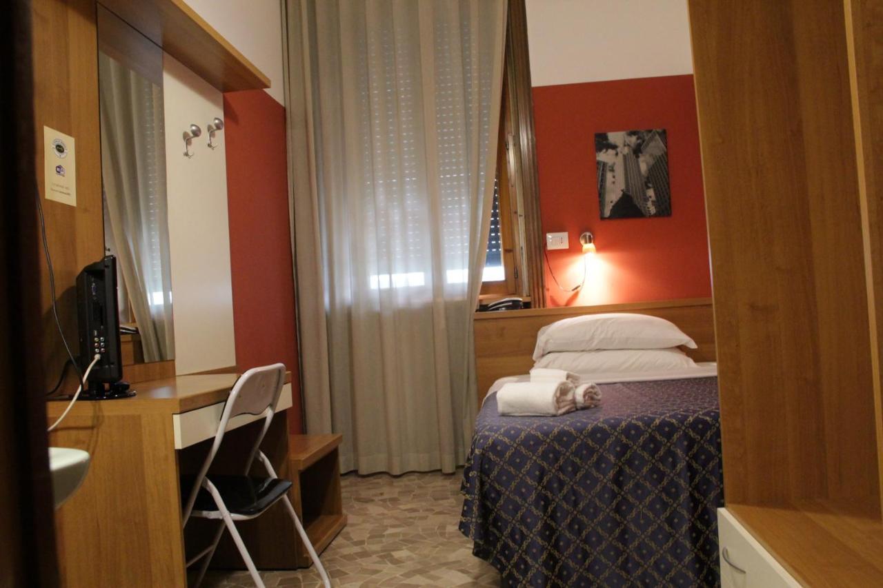 Ca' Grande Hotel Milano Exterior foto