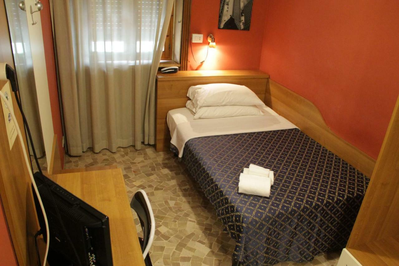 Ca' Grande Hotel Milano Exterior foto